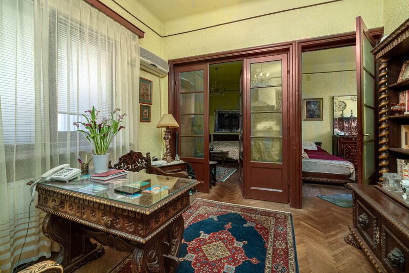 Rosetti, str. Sfintilor, apartament cu poveste in inima Bucurestiului,